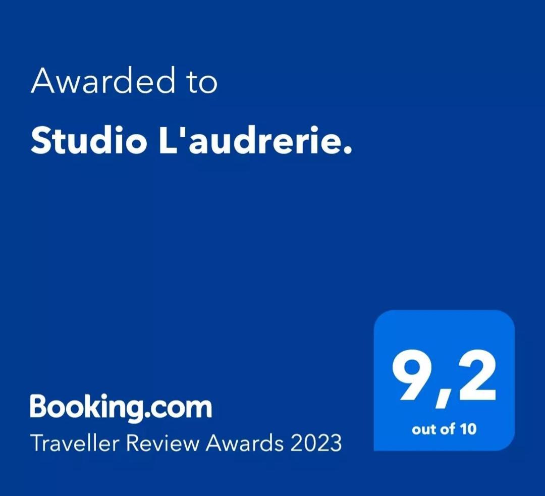 Studio L'Audrerie. Saint-Pardoux-Corbier Kültér fotó